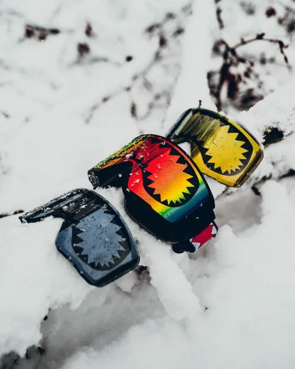 SPRAYGROUND SHARK GOGGLES WITH 3 INTERCHANGEABLE LENS