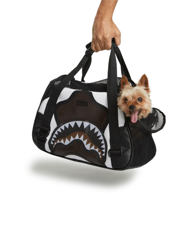 V.V.I.P. PET CARRIER