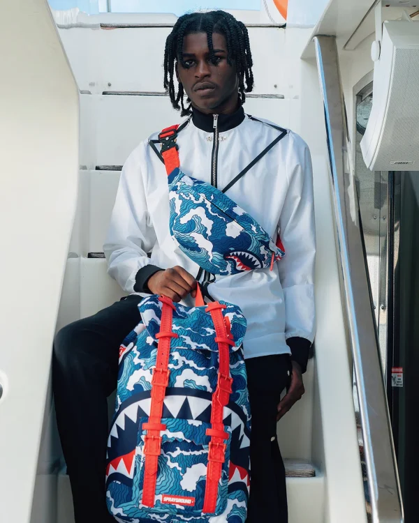 SHARK WAVE HILLS BACKPACK