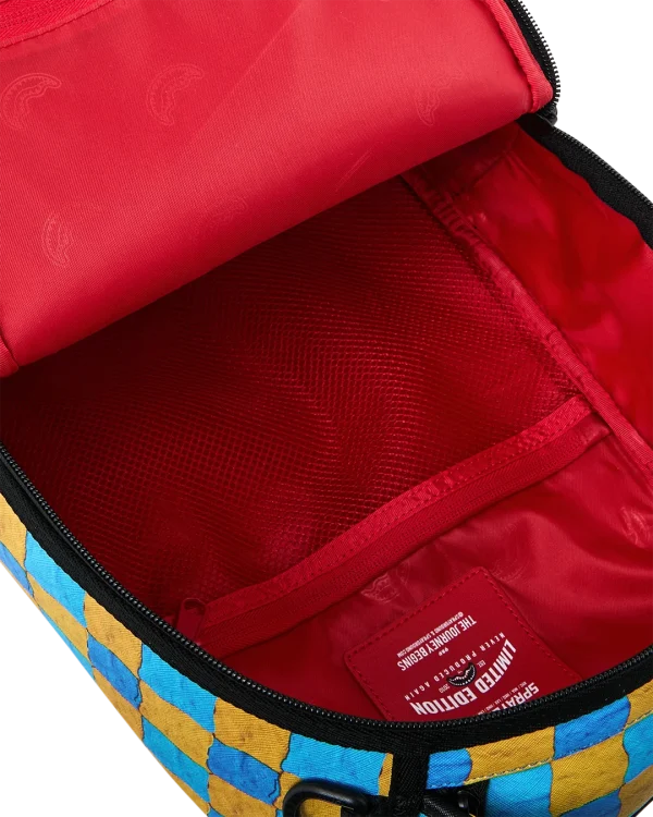 PLAY-DOH MOLDED SHARK MINI DLX BACKPACK