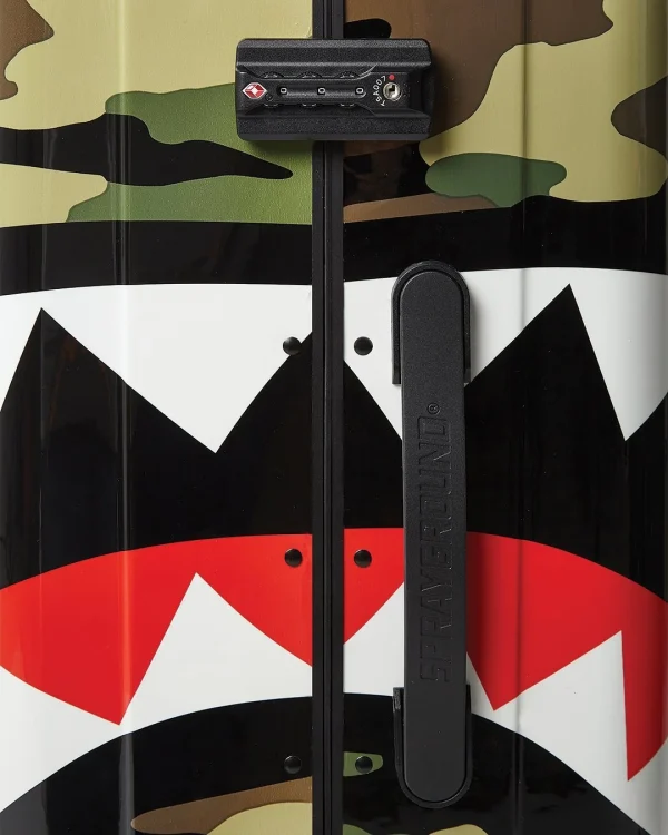 SHARKNAUTICS (CAMO) 29.5 FULL-SIZE LUGGAGE