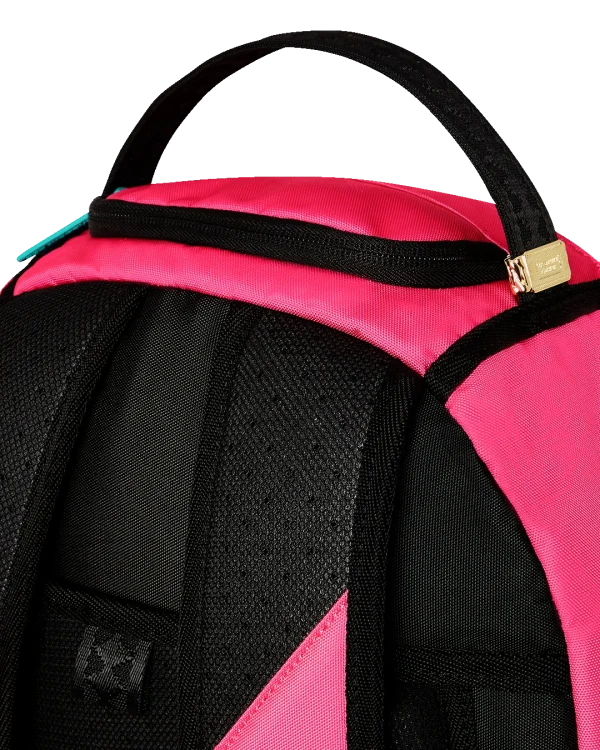 KITTY KASH: ON THE EDGE DLXR BACKPACK